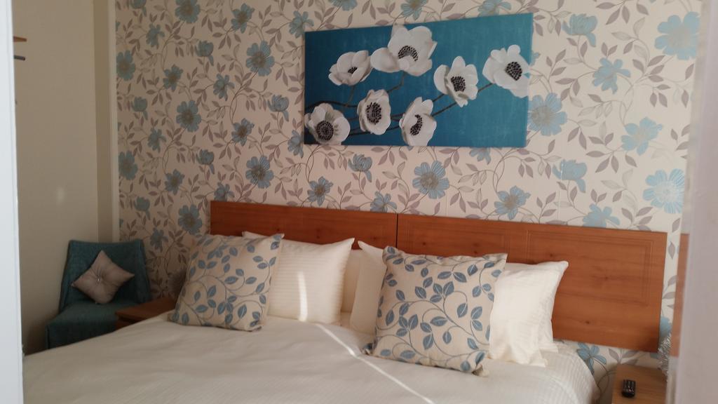 The Trevelyan Hotel Morecambe Quarto foto