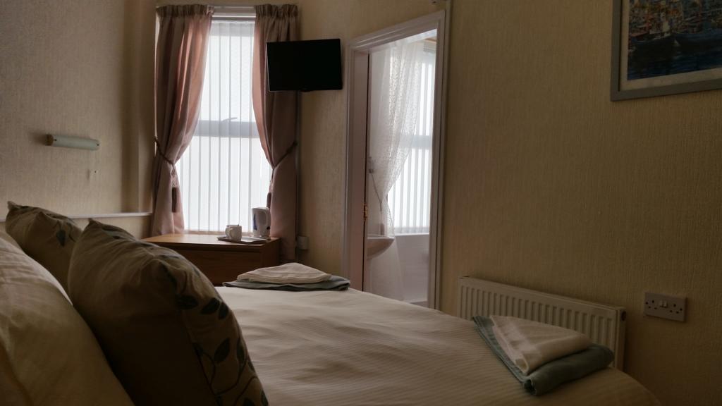 The Trevelyan Hotel Morecambe Quarto foto