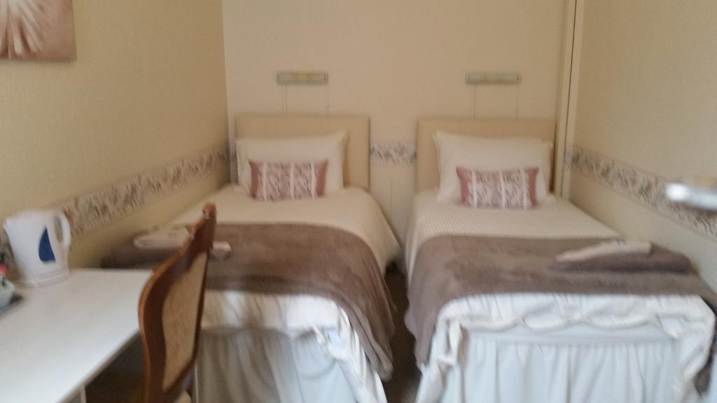 The Trevelyan Hotel Morecambe Quarto foto