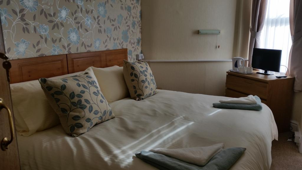 The Trevelyan Hotel Morecambe Quarto foto